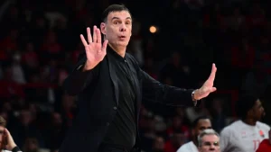 Η 12άδα του Ολυμπιακού για το ματς με Βαλένθια – Ποιον άφησε εκτός ο Μπαρτζώκας