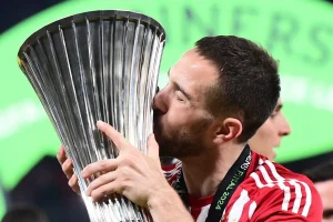 Τρέχουν οι εξελίξεις με Φορτούνη στον Ολυμπιακό