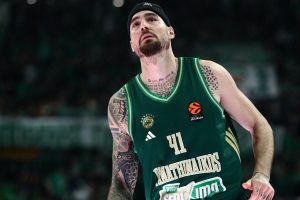 Μεταφέρθηκε στο νοσοκομείο ο Χουάντσο μετά το Παναθηναϊκός-Μονακό, οι πρώτες πληροφορίες