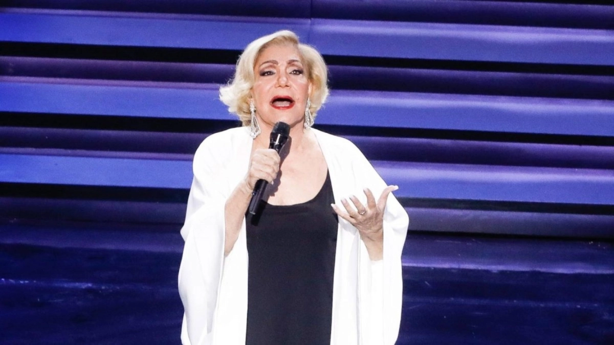 Πέθανε η μεγάλη τραγουδίστρια Μαρινέλλα σε ηλικία 87 ετών