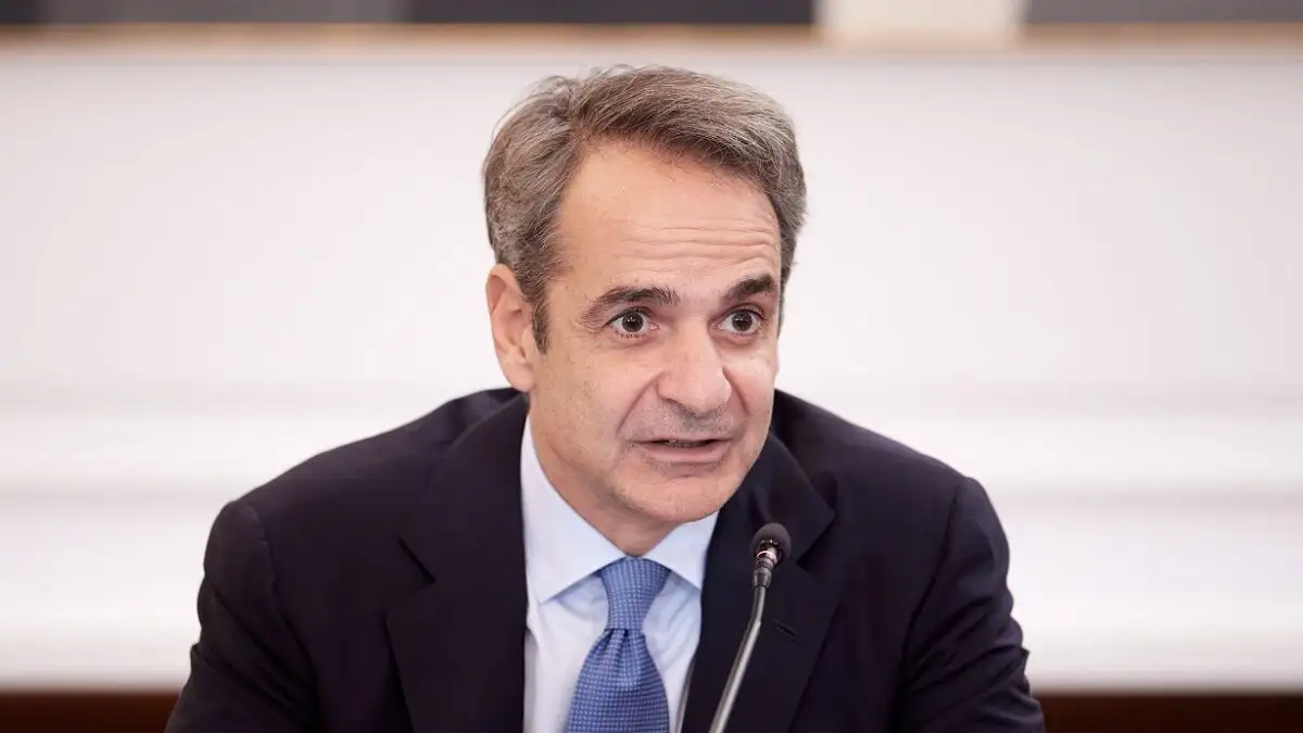 Έκανε την ανακοίνωση ο Κυριάκος Μητσοτάκης για προώρες εκλογές και ανασχηματισμό