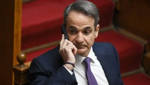 Ραγδαίες πολιτικές εξελίξεις; Σενάριο για πρόωρες εκλογές στην Ελλάδα πριν το καλοκαίρι