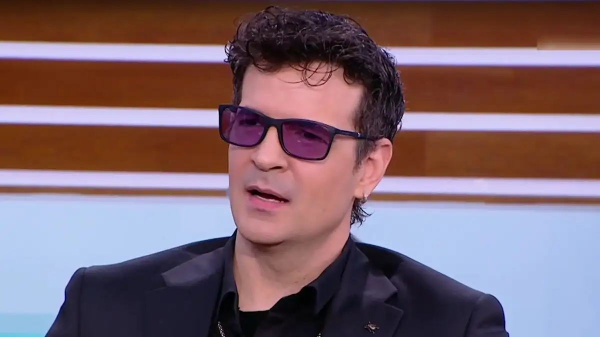 Εκτακτo για Νίνο