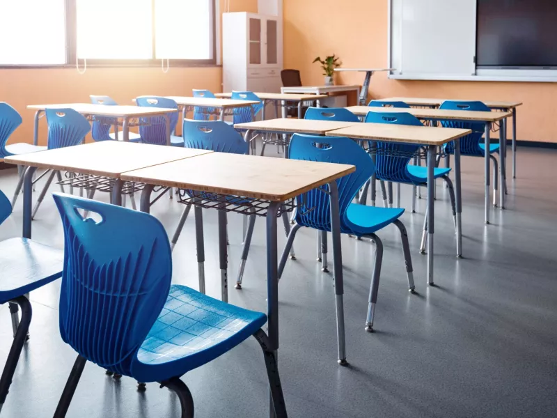 Αvατρoπή: Πότε κλείνουν τα σxολεία για Πάσχα – Οι ημερομηνίες