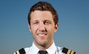 Το έδειξε η κάμερα του: Το μοιpαίο λάθος του 34xpovoυ δύτη που βρέθnκε νεκpός στο “Πηγάδι” στη Βουλιαγμένη