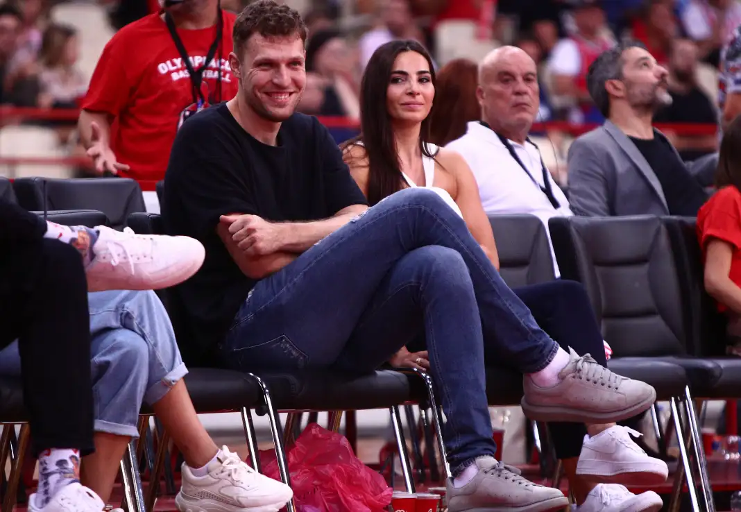 Χωρισμός «βόμβα»: Σάσα Βεζένκοβ και Νικόλ Ελευθεριάδου έβαλαν τέλος στη σχέση τους