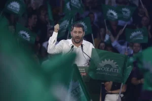 Έτοιμος για πρωθυπουργός: Οι 4 μεταγραφές μετά τον Φαραντούρη στο ΠΑΣΟΚ που αλλάζουν τα πάντα