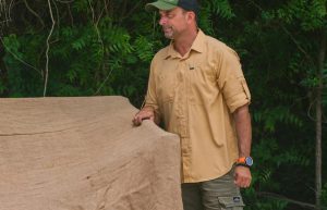 Οσμή σκανδάλου στο Survivor; Γιατί όλοι ζητούν να αποβληθεί από το παιχνίδι