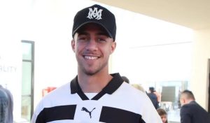 Στο Πανθεσσαλικό και ο Μπάμπης Κωστούλας – Ποιον υποστηρίζει στον Τελικό ΠΑΟΚ-ΟΦΗ