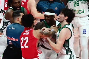 Βαριά «καμπάνα» σε Ντόρσεϊ, Ναν και Λεσόρ για το Παναθηναϊκός-Ολυμπιακός