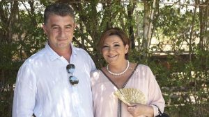 Γιώργος Καραϊβάζ: Μόλις μαθεύτnκε για την σύζυγό του