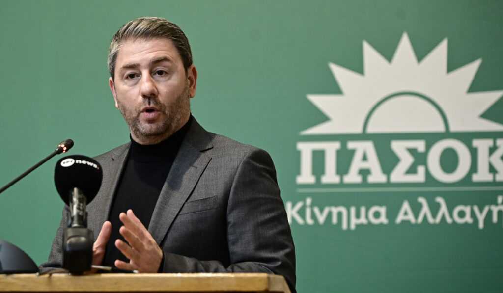 Ραγδαίες πολιτικές εξελίξεις: Ο Ανδρουλάκης ανακοινώνει την μεταγραφή που κανείς δεν ήθελε στο ΠΑΣΟΚ