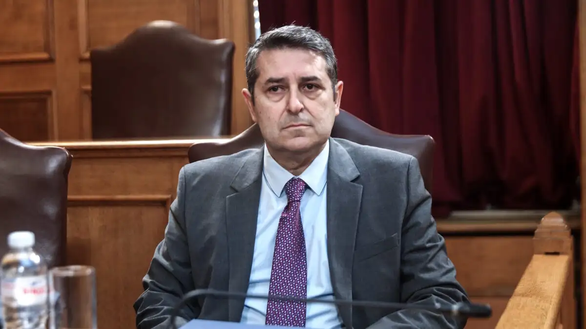 Στο νοσοκομείο σε σοβαρή κατάσταση ο Γιώργος Μυλωνάκης – Υπέστη εγκεφαλικό ανεύρυσμα