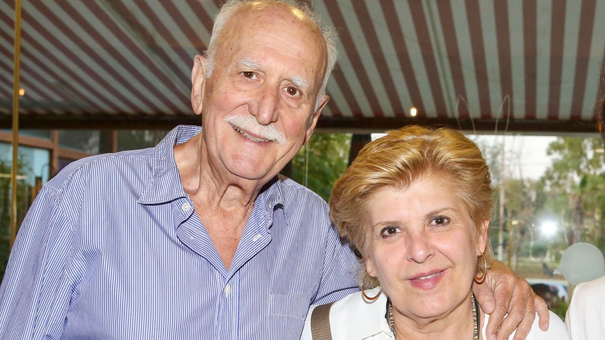 Γιώργος Παπαδάκης: Πρώτη γιορτή χωρίς εκείνον – Τι έκαναν η Τίνα και οι Φοίβος και Ιάσονας Παπαδάκης