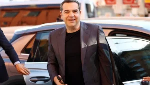 Όλα τα ονόματα: Οι 14 γνωστοί πολιτικοί και βουλευτές που πάνε στο κόμμα Τσίπρα