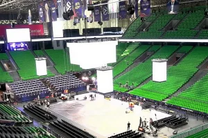 Έτσι διαμορφώθηκε το T-Center για το Final Four – Τα 2 λάβαρα του Παναθηναϊκού που δεν κατέβασε η Euroleague