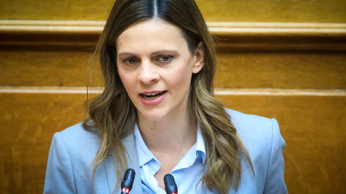 Έκτακτη είδηση για Έφη Αχτσιόγλου