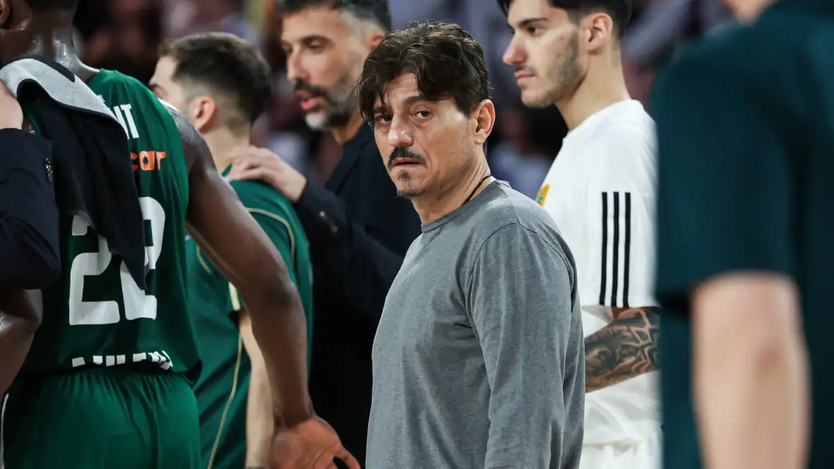 Χαμός στην προπόνηση του Παναθηναϊκού: Άστραψε και βρόντηξε ο Γιαννακόπουλος πριν τους τελικούς με Ολυμπιακό - Όλα όσα έγιναν