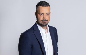 Χαμός στον ΑΝΤ1 με Πέτρο Κουσουλό: Γιατί είναι έξαλλος ο παρουσιαστής – Τι συνέβn