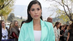 «Σήμερα αποχαιρετάμε…» – Βαρύ πένθος για την τραγουδίστρια Θωμαή Απέργη