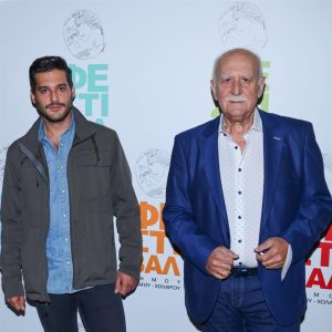 «Κάποια στιγμή..» Το ανακοίνωσε με μια ανάρτηση ο Φοίβος Παπαδάκης