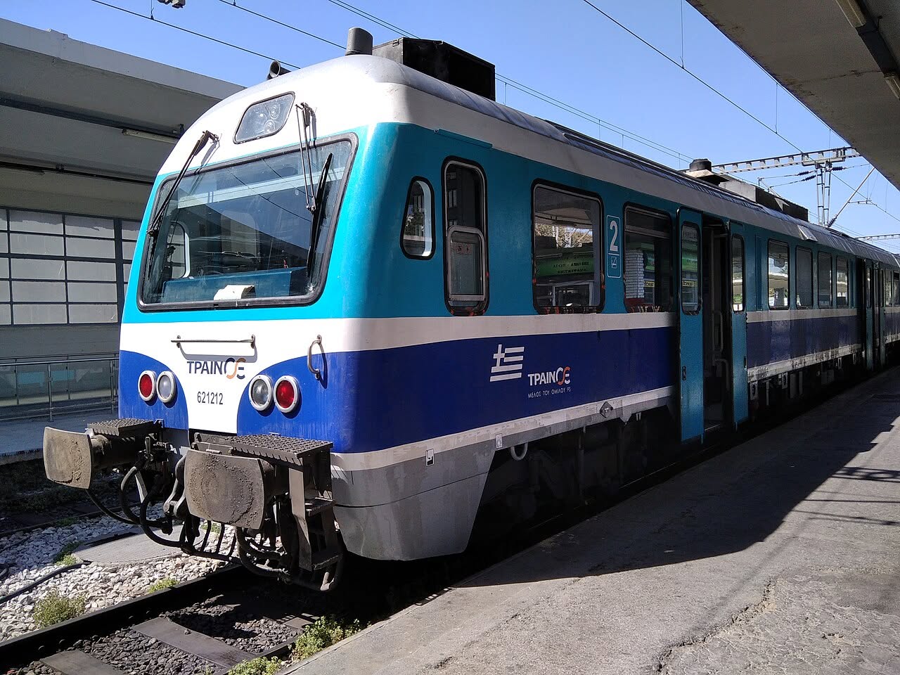ΕΚΤΑΚΤΟ: Φωτιά σε τρένο στην Ελλάδα γεμάτο κόσμο - Τpόμος για επιβάτες