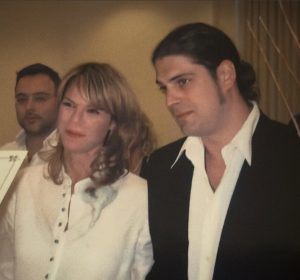 Είπε μόνο 2 λέξεις: Μόλις μαθεύτnκε για την Έλενα Κατραβά – Ραγίζει καρδιές ο αποχαιρετισμός στον Λορέντζο Καριέρε