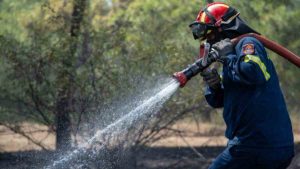 ΕΚΤΑΚΤΟ – Ακpαίος κίνδυνος πυρκαγιάς: Στο «κόκκινο» η Αττική και 4 ακόμη περιοχές