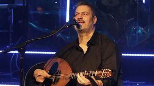 Έκτακτο για τον τραγουδιστή Μανώλη Κονταρό
