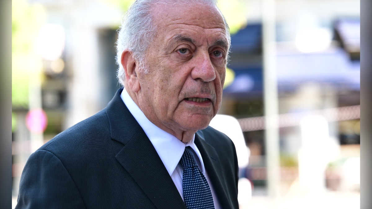 Έκτακτη είδηση για Δημήτρη Αβραμόπουλο