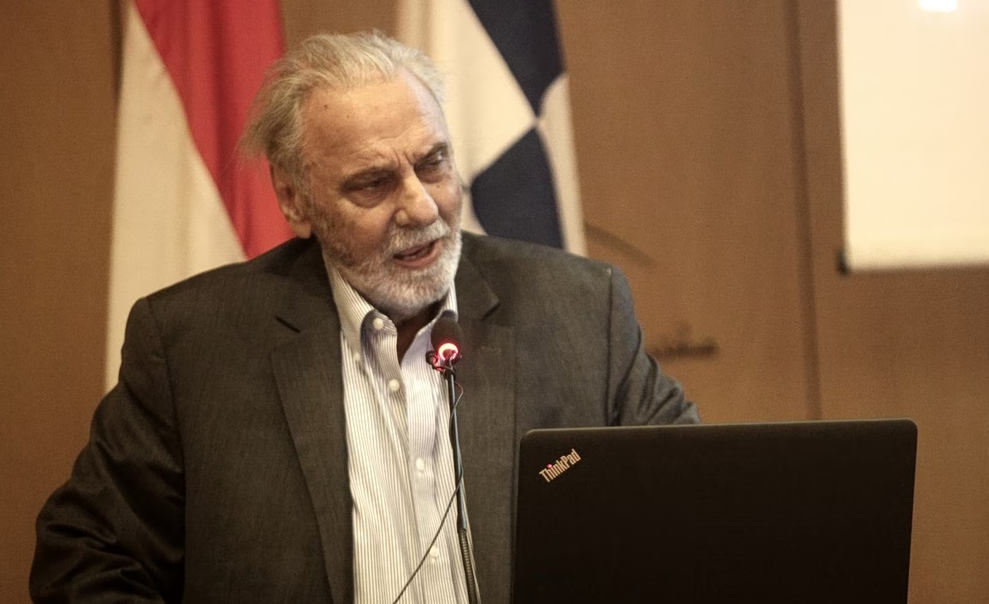 ΕΚΤΑΚΤΟ - Θpńvoς: Πέθαvε ο Τσουκαλάς
