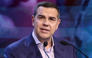 Φοβούνται πως πάει στον Τσίπρα: Μεγάλο πλήγμα για το ΠΑΣΟΚ – ΣΟΚ ποιός είναι
