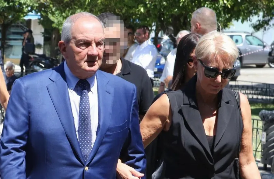 Διαζύγιο για Κώστα Καραμανλή – Νατάσα Παζαΐτη;