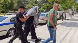 «Μιλάει» η ιατροδικαστική εξέταση: Οι αποκαλύψεις που ανατρέπουν τα δεδομένα για τον 90xpovo πατέpα στον Μυστρά