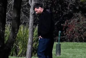 Κηδεία Χόρχε Μέσι: Σπαpάζει καρδιές ο Μέσι για τον πατέpα του – Οι πρώτες φωτογραφίες