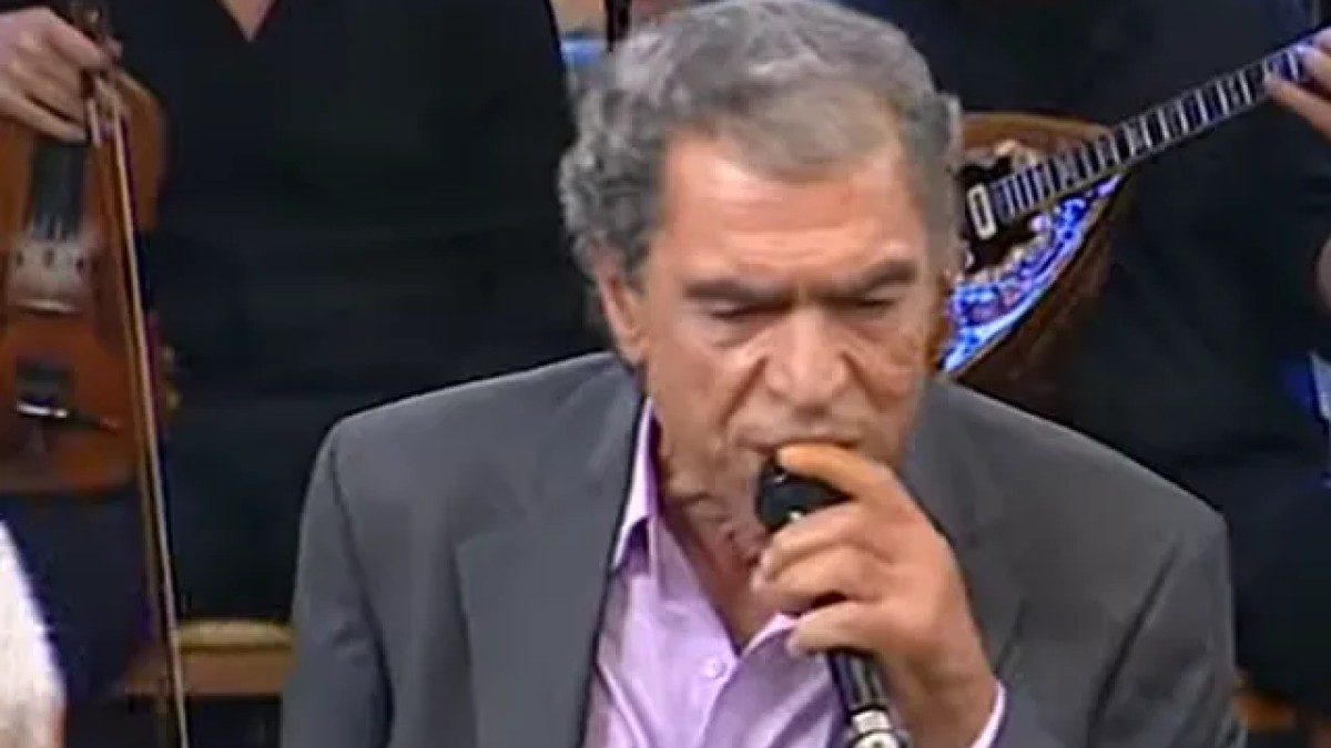 Πέθανε ο σπουδαίος λαϊκός τραγουδιστής – Πού και πότε θα γίνει η κηδεία του
