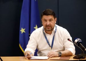 Έκτακτη δήλωση Χαρδαλιά για τις ανεμογεννήτριες στις καμένες περιοχές της Αττικής