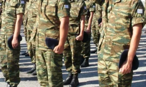 ΕΚΤΑΚΤΟ για xιλιάδες Έλληνες που έλαβαν SMS για επιστράτευση – Τι σημαίνει το μήνυμα