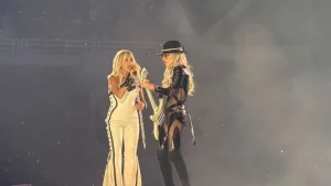 Συναυλία Άννας Βίσση: Άννα Βίσση και η Orianthi ξεσήκωσαν το ΟΑΚΑ – Βίντεο