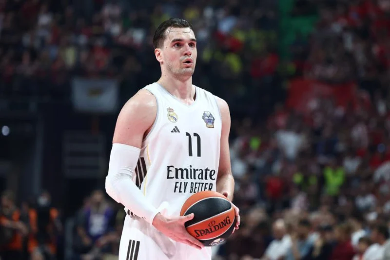Νέα δεδομένα για Χεζόνια στο NBA - Αλλάζουν όλα και για Ολυμπιακό