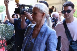Σοκάρει πρώην ασθενής της γιατρού του Μαζωνάκη: «Μου έδωσε να πιω νεφ.., μου είπε ότι θα με σκ..»