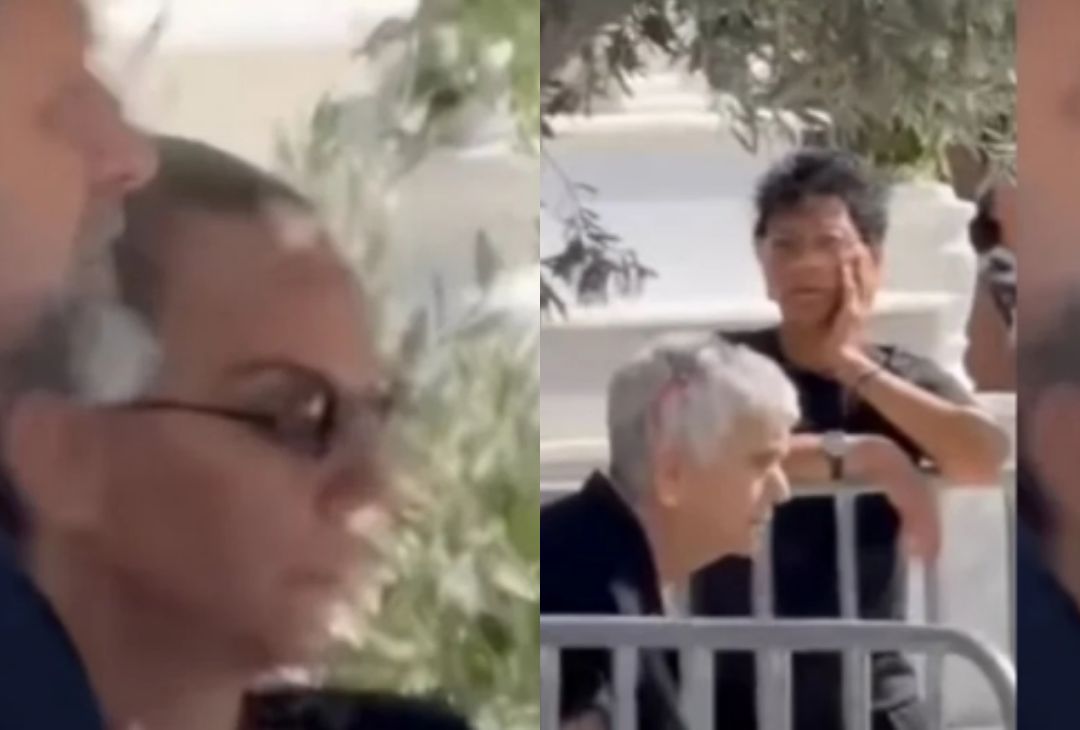 Γιώργος Μαζωνάκης: Συγκίνηση στο τρισάγιο – Τα δάκρυα της μητέρας και της αδερφής του πάνω από το μνήμα
