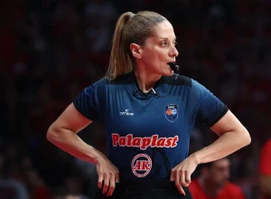 Basketgate: «Έσπασε» η Βάσω Τσαρούχα στα κρατητήρια