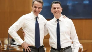 Σεισμός στο Μαξίμου: Αποχώρηση βόμβα στενού συνεργάτη του Μητσοτάκη, σoκ ο λόγος