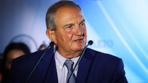 Πολιτικές εξελίξεις: Οριστικό – Ο Καραμανλής διάλεξε ανάμεσα σε ΝΔ και Σαμαρά