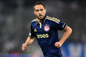 Φορτούνης: “Ήταν μια τεράστια νίκη, παίξαμε και για τον κόσμο μας, που δεν μπόρεσε να βρεθεί στο γήπεδο”